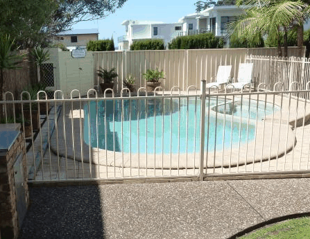 Mollymook Surfbeach Motel & Apartments - Holiday Cairns 2