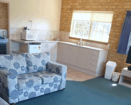 Mollymook Surfbeach Motel & Apartments - Holiday Cairns 3