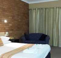 AA Hilldrop Motor Inn - Holiday Cairns