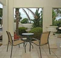 Michelle's Garden Apartments - Holiday Cairns