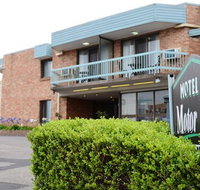 Bankstown Motel 10 - Holiday Cairns