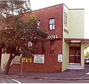 Forest Lodge Hotel - Holiday Cairns
