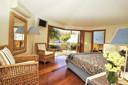 Beach Bure Byron Bay - Holiday Cairns 1