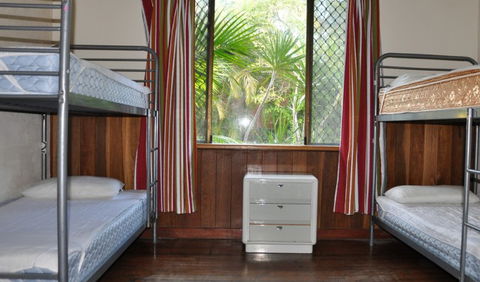 Byron Beach Resort - Holiday Cairns 2