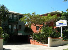 Crest Apartments Byron Bay - Holiday Cairns 0