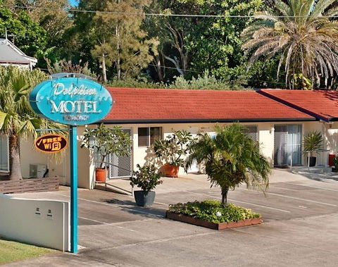 Dolphins Motel - Holiday Cairns 2