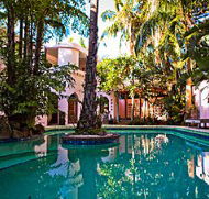 Rae's on Watego's Luxury Accommodation - Holiday Cairns