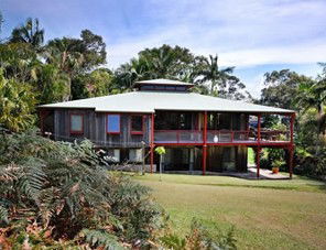 Cape Breeze - Holiday Cairns 0