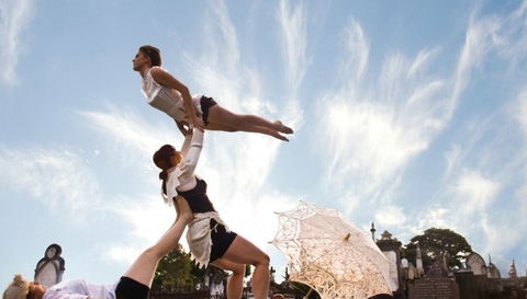 Vulcana Women's Circus - Holiday Cairns 2