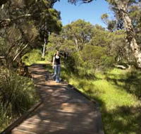 Leschenault Peninsula Conservation Park - Holiday Cairns