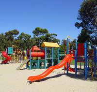 Victoria Square Kadina - Holiday Cairns