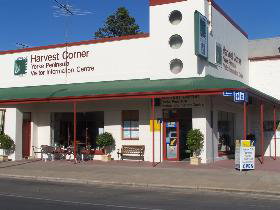 Yorke Peninsula Visitor Information Centre - Minlaton - Holiday Cairns 0