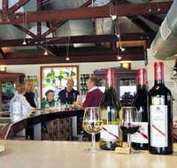 d'Arenberg Vineyard And Winery - Holiday Cairns