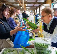 Mount Pleasant Farmers Market - Holiday Cairns