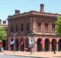 Port Community Arts Centre - Holiday Cairns