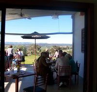 Tenafeate Creek Wines - Holiday Cairns