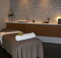 Spa on Brougham - Holiday Cairns