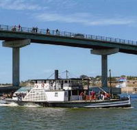 Paddle Steamer Oscar W - Holiday Cairns