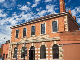 Gasworks Cellar Door Tasmanian Wine Experience - Holiday Cairns 0