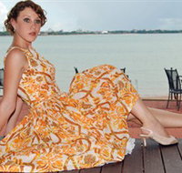 Vintage Twist - Holiday Cairns