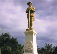 Port Douglas War Memorial - Holiday Cairns