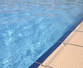 Calliope Swimming Pool - Holiday Cairns 0