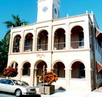 Mackay Town Hall - Holiday Cairns