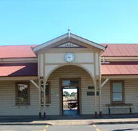 Maryborough Railway Station - Holiday Cairns