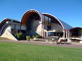Australian Stockmans Hall Of Fame And Outback Heritage Centre - Holiday Cairns 0