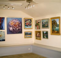 Ros McArthur Art Studio - Holiday Cairns