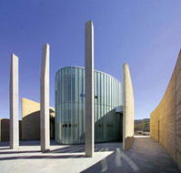 TarraWarra Museum of Art - Holiday Cairns