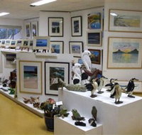 Huskisson Gallery and Picture Framing - Holiday Cairns