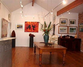 The Gallery - Holiday Cairns 0