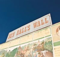 Ben Hall Wall - Holiday Cairns