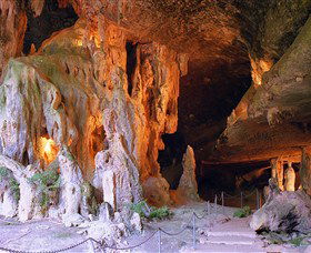 Abercrombie Caves - Holiday Cairns 0