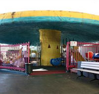 The Giant Mushroom - Holiday Cairns