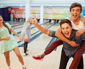 AMF Belconnen Ten Pin Bowling Centre - Holiday Cairns 1