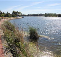 Yerrabi Pond - Holiday Cairns