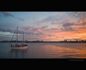 A Luxury Yacht On Sydney Harbour - Holiday Cairns 3