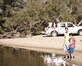 Wyandra Beach - Holiday Cairns 1