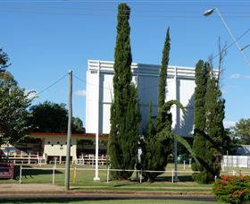 Jericho Drive Inn - Holiday Cairns 0