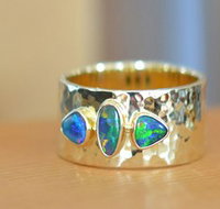Lost Sea Opals - Holiday Cairns