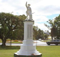 Atherton War Memorial - Holiday Cairns