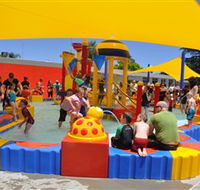 Holland Park Swimming Pool - Holiday Cairns