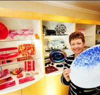 Exclusive Hot Glass Gallery - Holiday Cairns