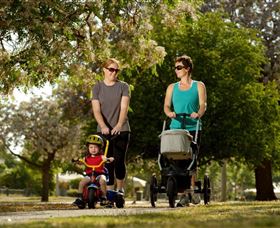 Narrandera Bike And Hike Track - Holiday Cairns 1