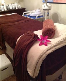 Vanity Day Spa - Holiday Cairns 1