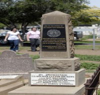 Historical Cemetery Moree - Holiday Cairns