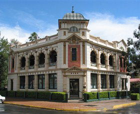 Moree Plains Gallery - Holiday Cairns 1
