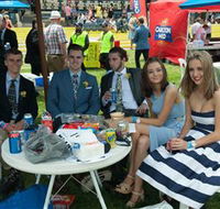 Ballarat Turf Club - Holiday Cairns